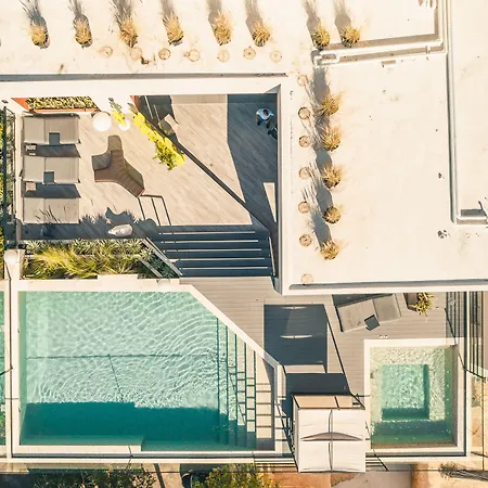 Regatta Living Hotel-3